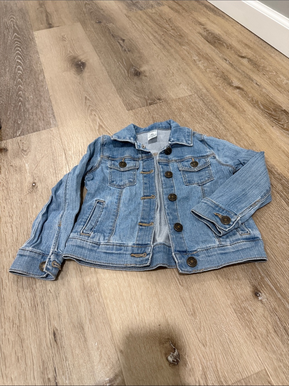 Kids Light Blue Carter’s Denim Jacket - Casual Button-Up Coat size 3T